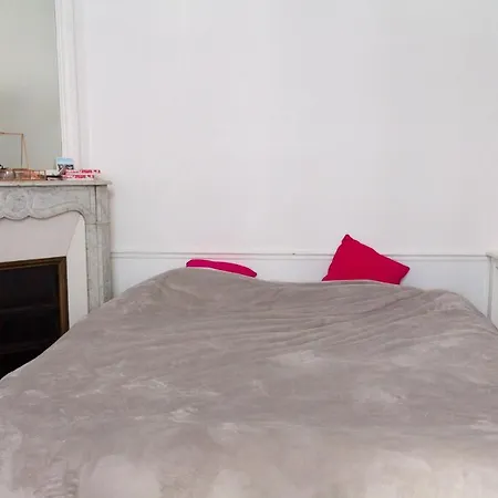 Very Nice Near Montparnasse Station Apartment Paris